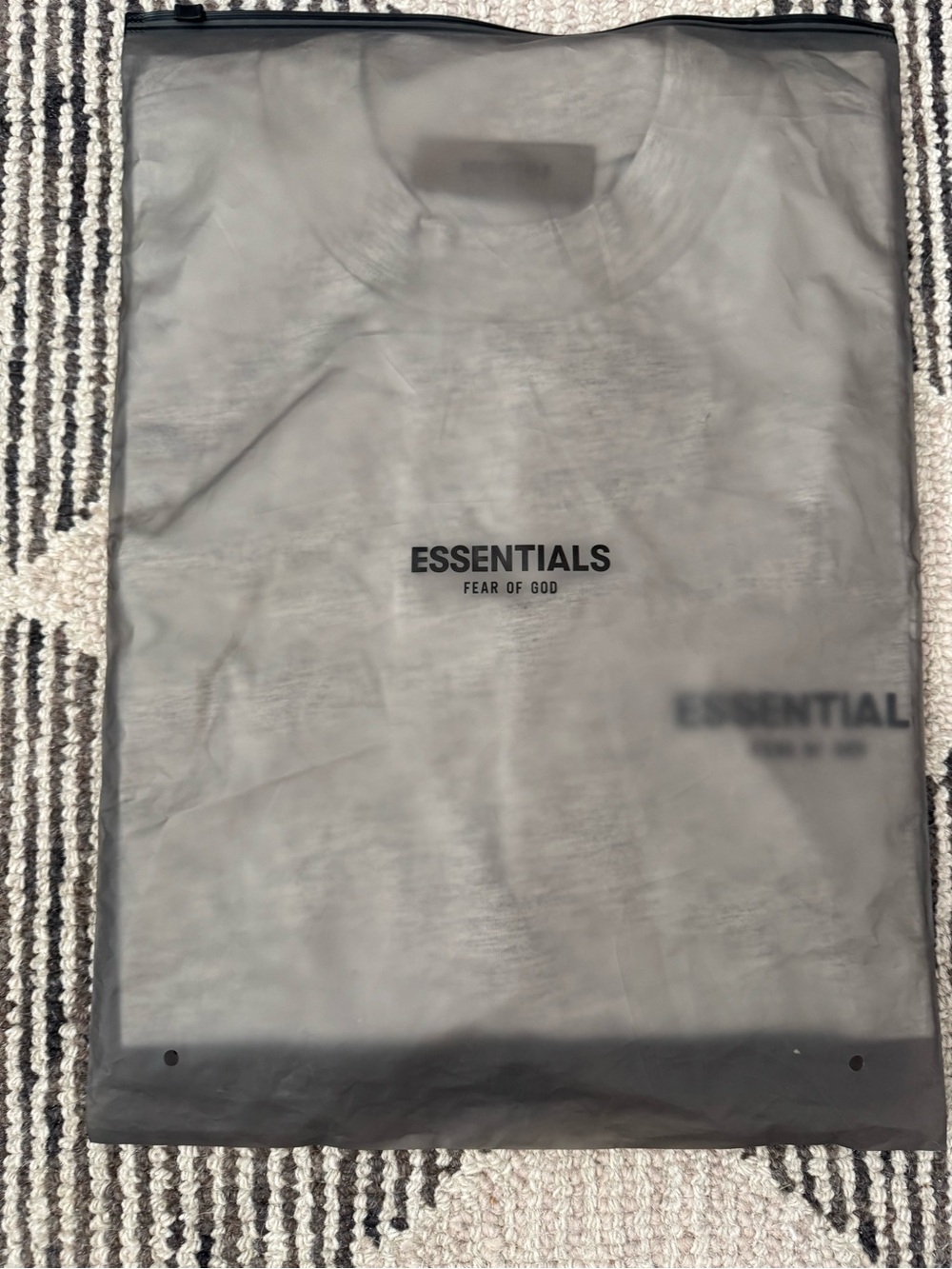 Essential Fear of God Light Oatmeal Short Sleeve Tshirt Men’s New Size Large